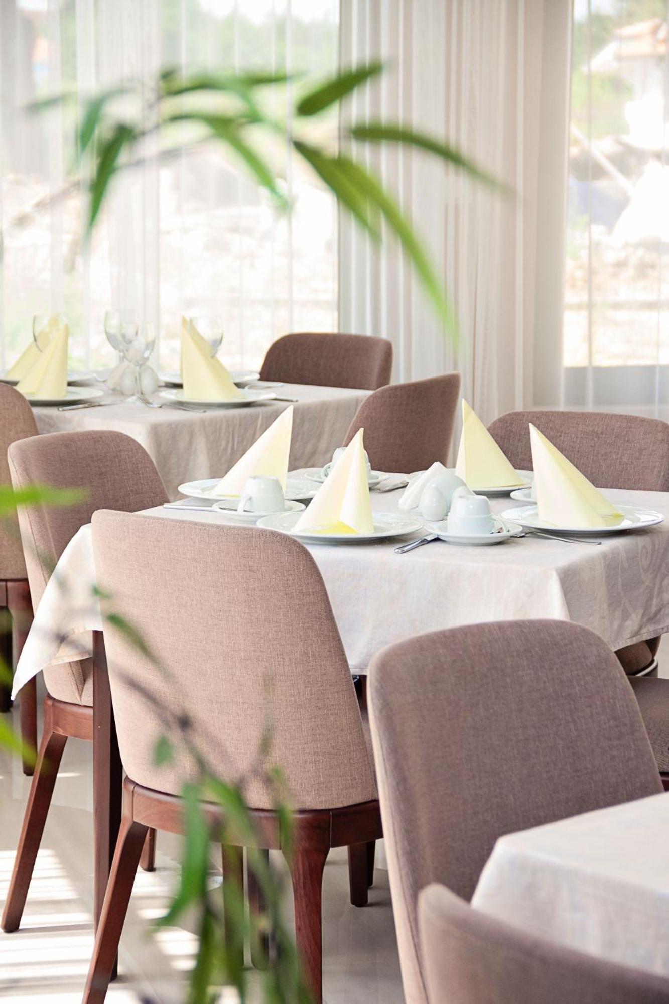 Bosphorus Hotel Aleksinac Esterno foto