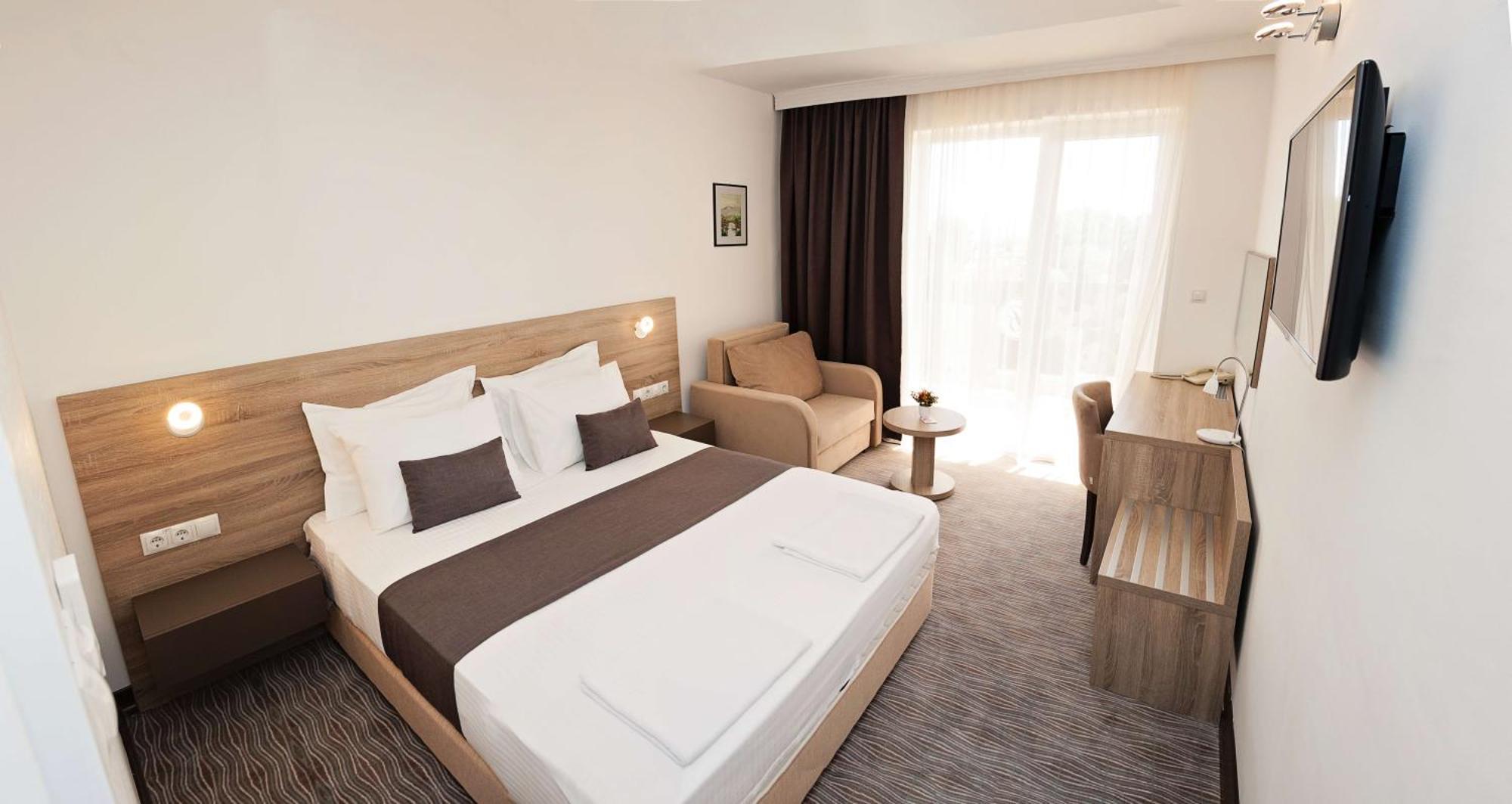 Bosphorus Hotel Aleksinac Esterno foto
